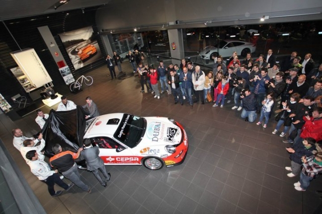 001 presentacin centro porsche corua 07